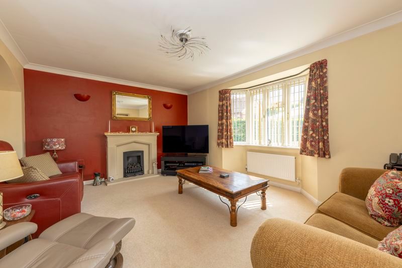 Property photo 3 of 26 Photo 11