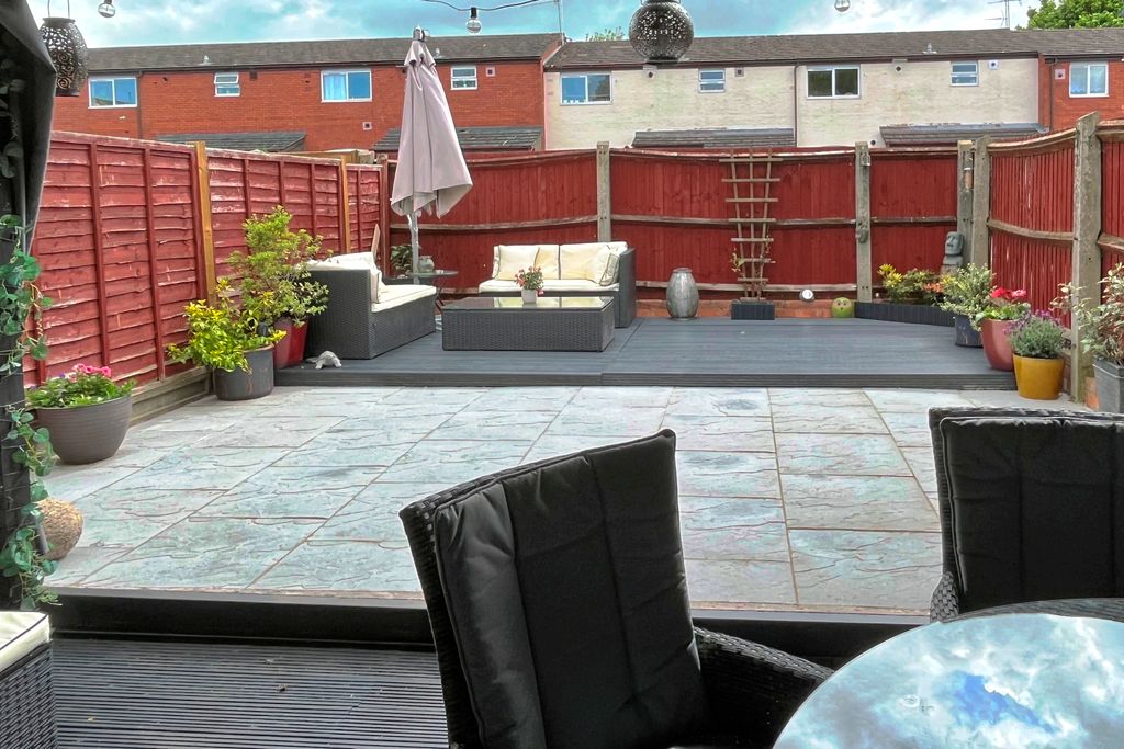 Property photo 3 of 10 Img_4102