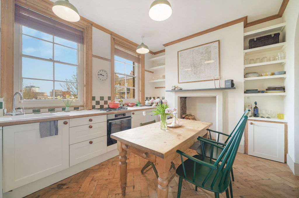 Property photo 3 of 13 Flat 10, Kingsley House - 37Shgopcm8Hmyd9Snogb.Jpg