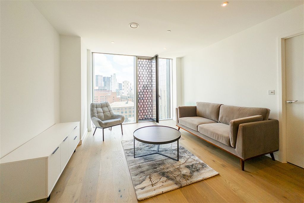 Property photo 1 of 17 (Email)