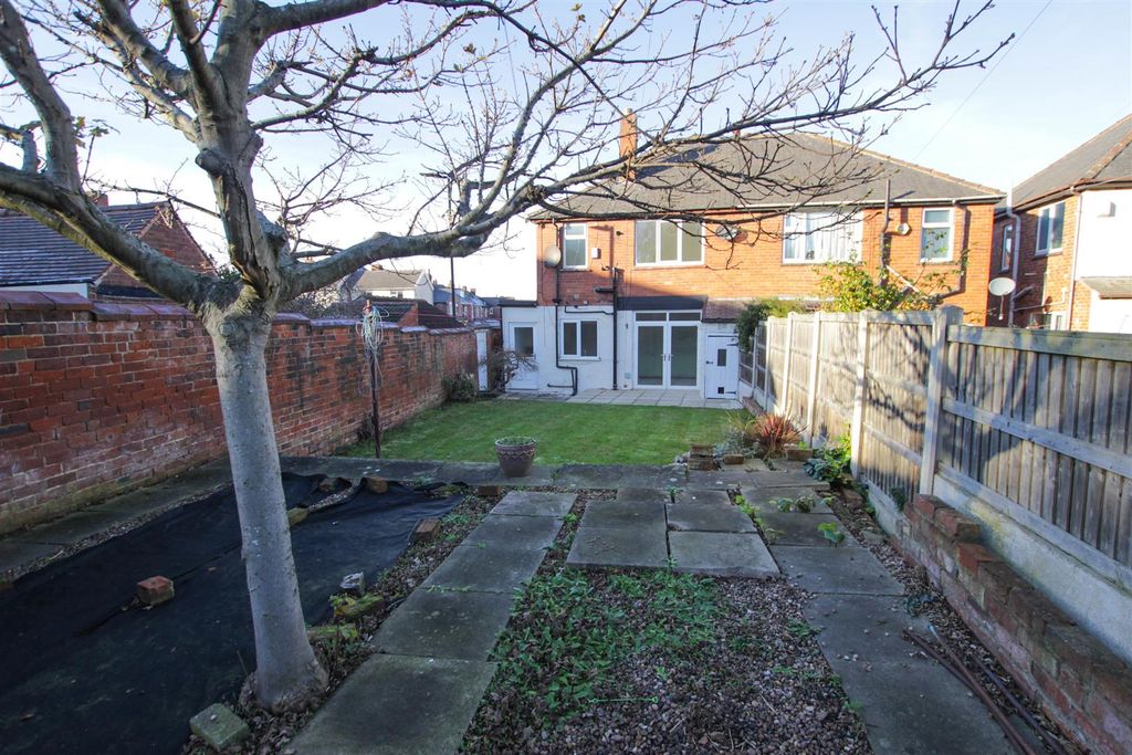 Property photo 2 of 17 Rear Garden