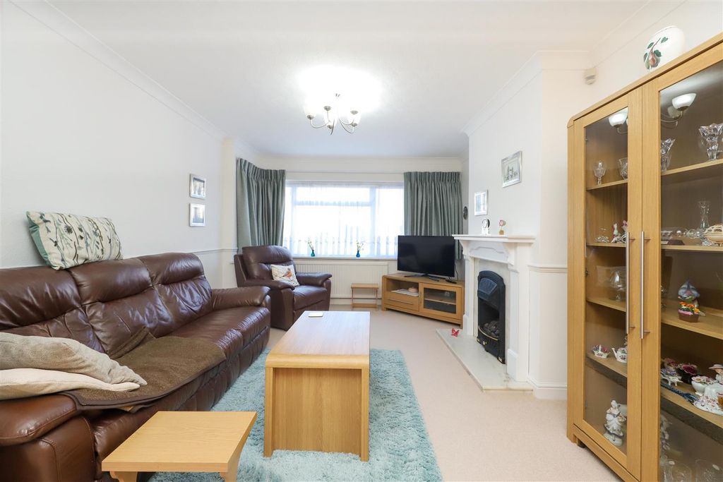 Property photo 2 of 13 Living Room