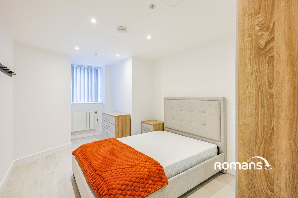 Property photo 3 of 10 Photo