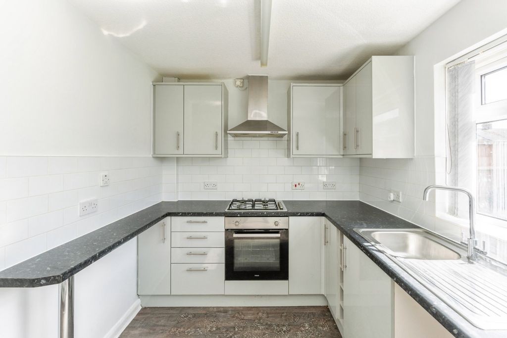 Property photo 2 of 13 Pbox-Img.Jpg