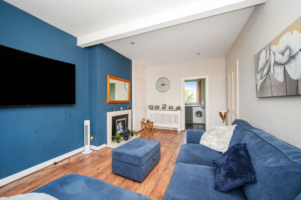 Property photo 3 of 14 Property Image 3