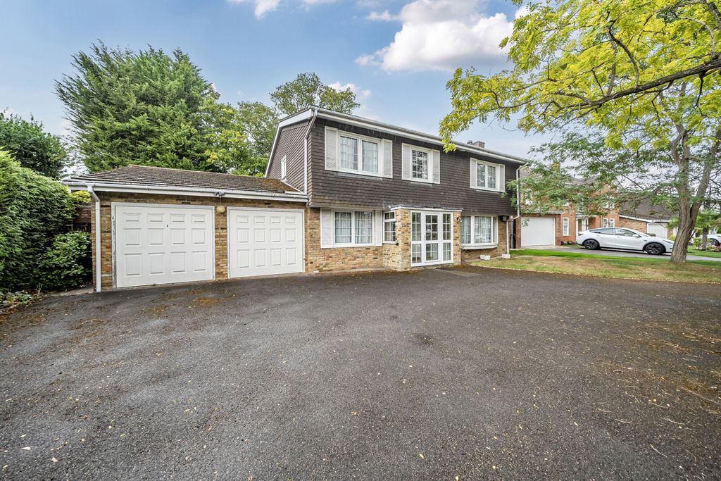 Property photo 1 of 18 1344432-2-68B0153...
