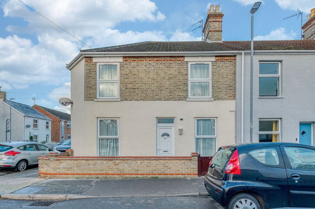 Property photo 1 of 14