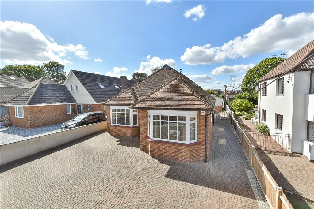 Property photo 1 of 17 External (Web) 1