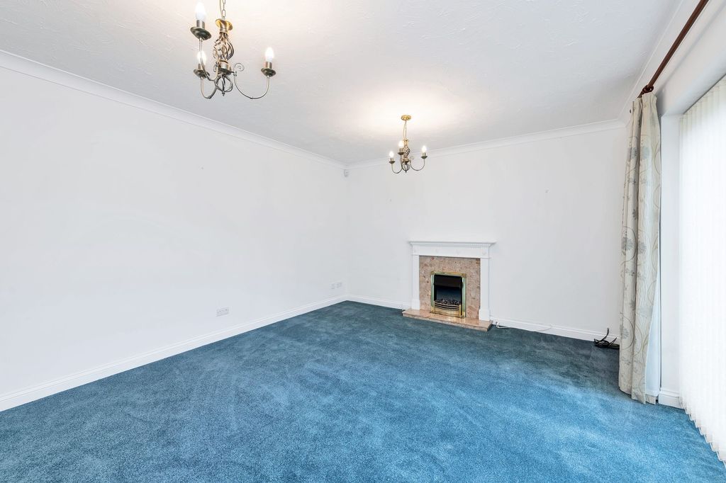 Property photo 3 of 22