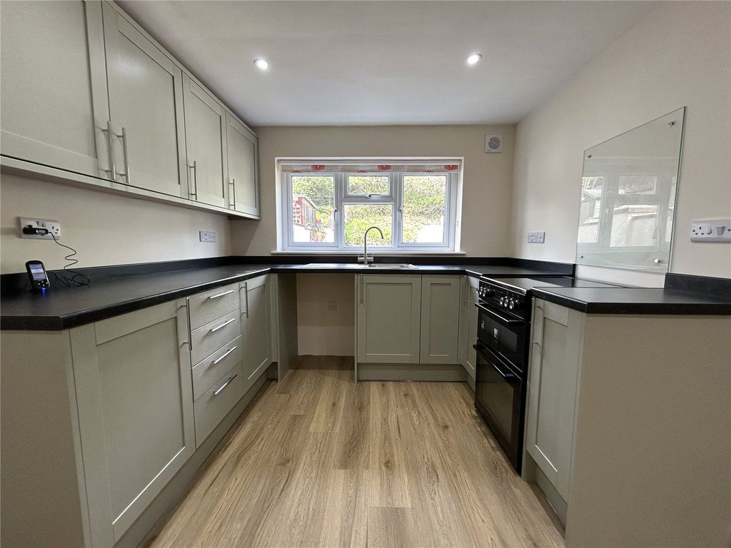 Property photo 3 of 14 Picture No. 03