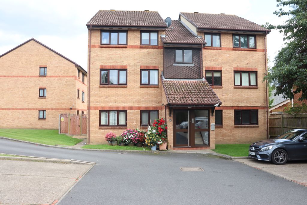 Property photo 1 of 13