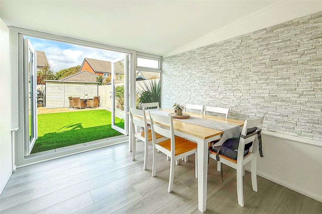 Property photo 3 of 20 Picture No. 07