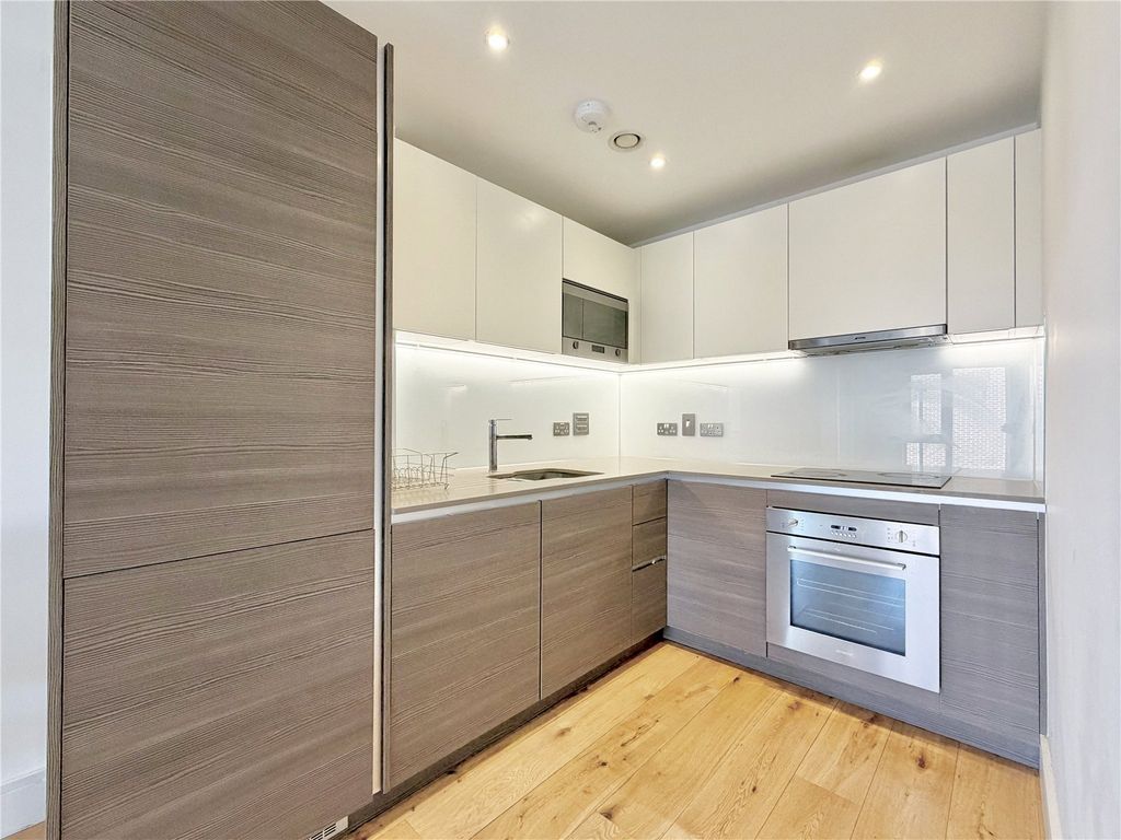 Property photo 2 of 13 Picture No. 01