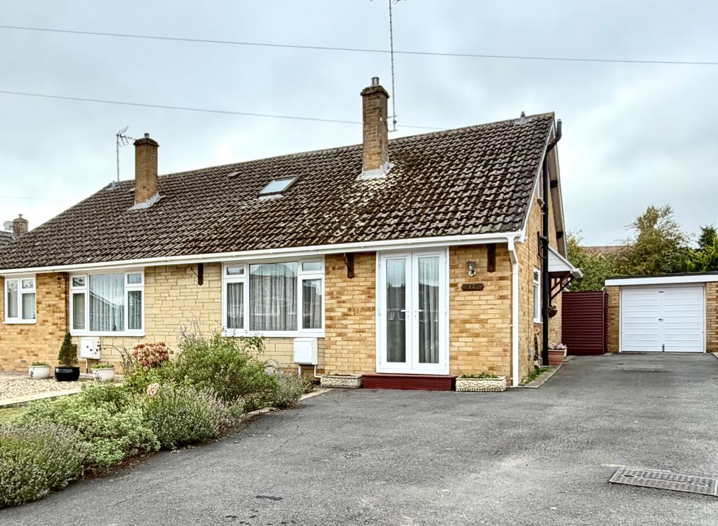 Property photo 1 of 25 Front