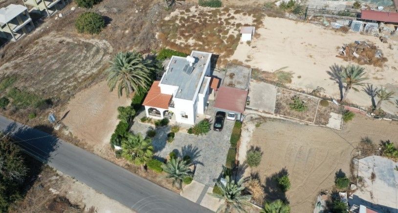 Property photo 3 of 7