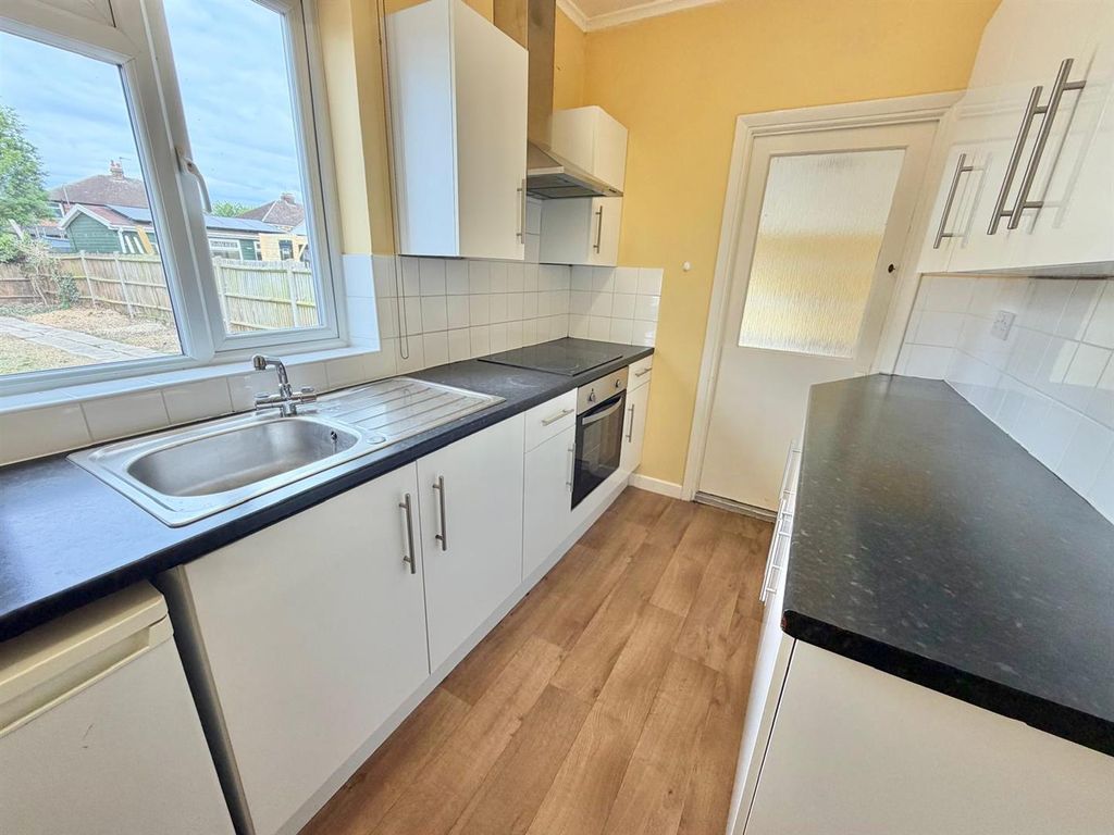 Property photo 3 of 8 Davidson Frost-Wellings, Dfw Uppingham Avenue, Kit