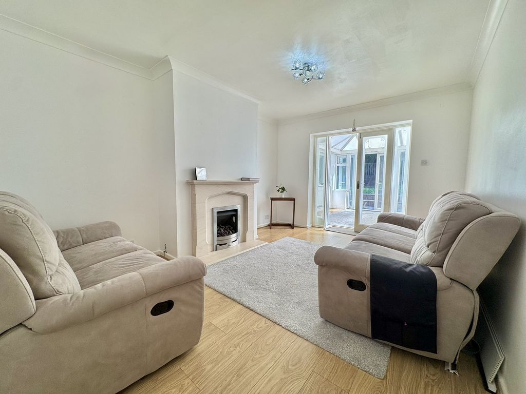 Property photo 2 of 19 Not Specified