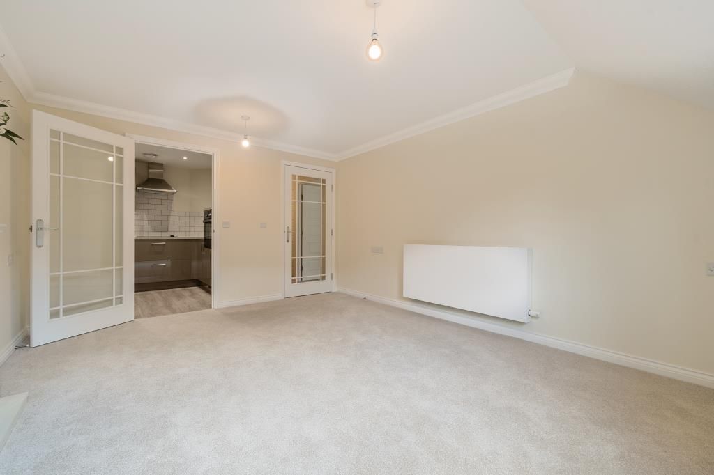Property photo 2 of 19 Internal View