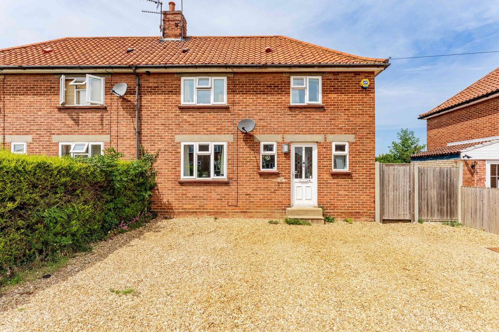 Property photo 1 of 22