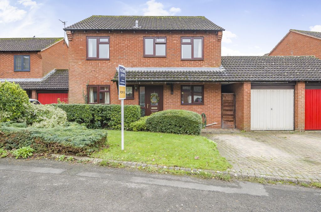 Property photo 1 of 21 12222591