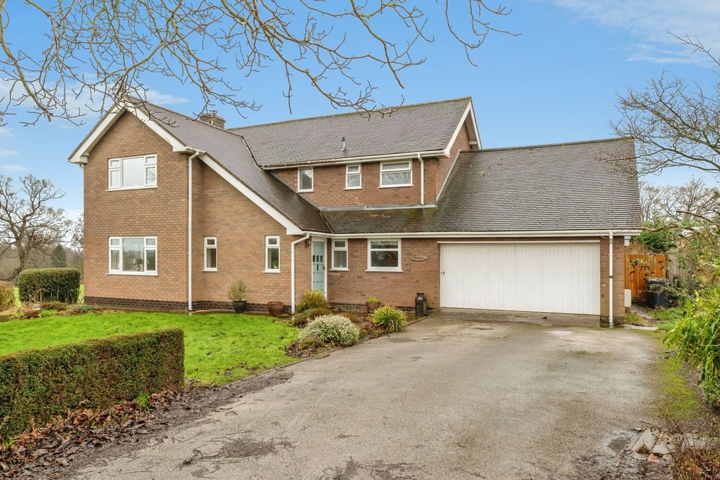 Property photo 1 of 40 Front