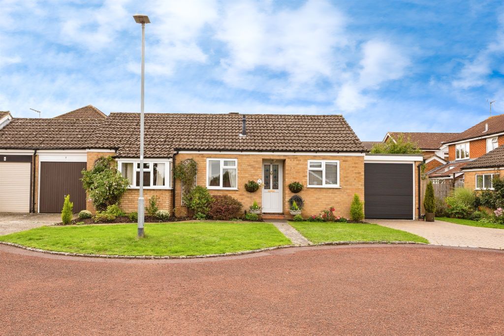 Property photo 1 of 17