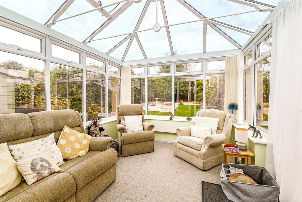 Property photo 2 of 16 Picture No. 03