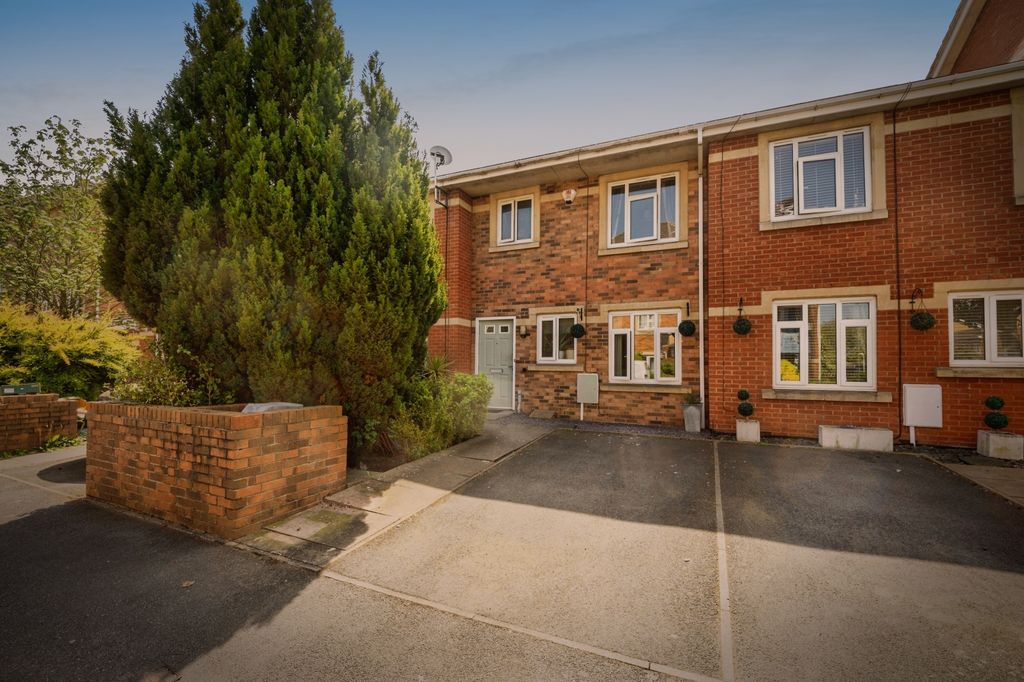 Property photo 1 of 25 1