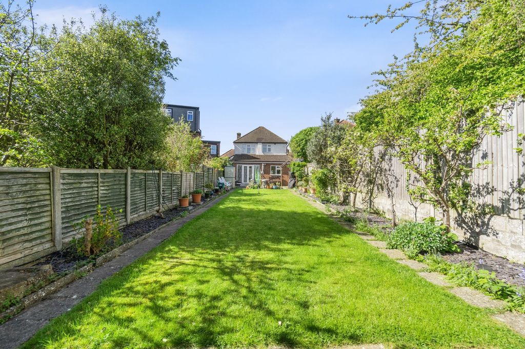 Property photo 3 of 14