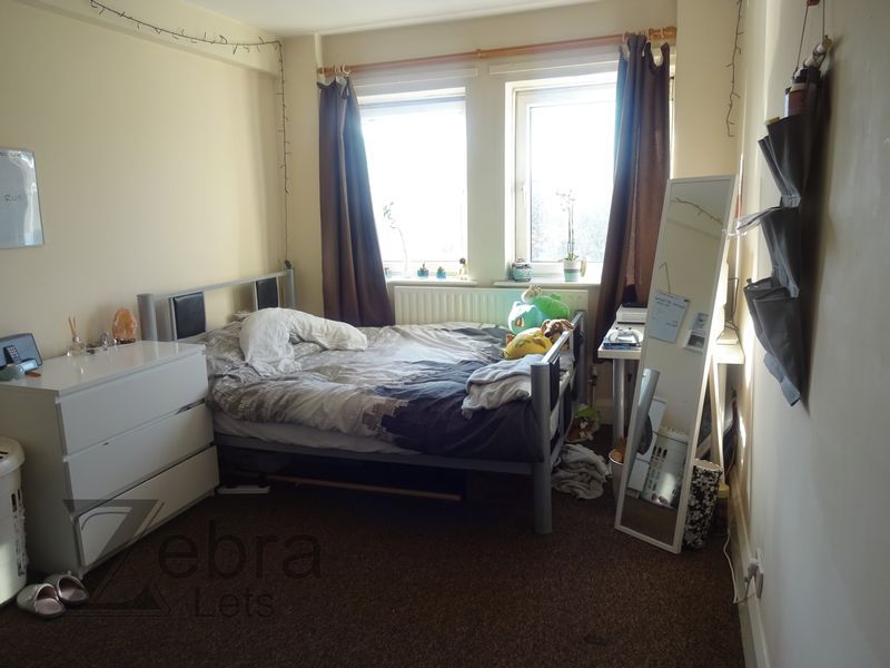 Property photo 2 of 12 Photo 15