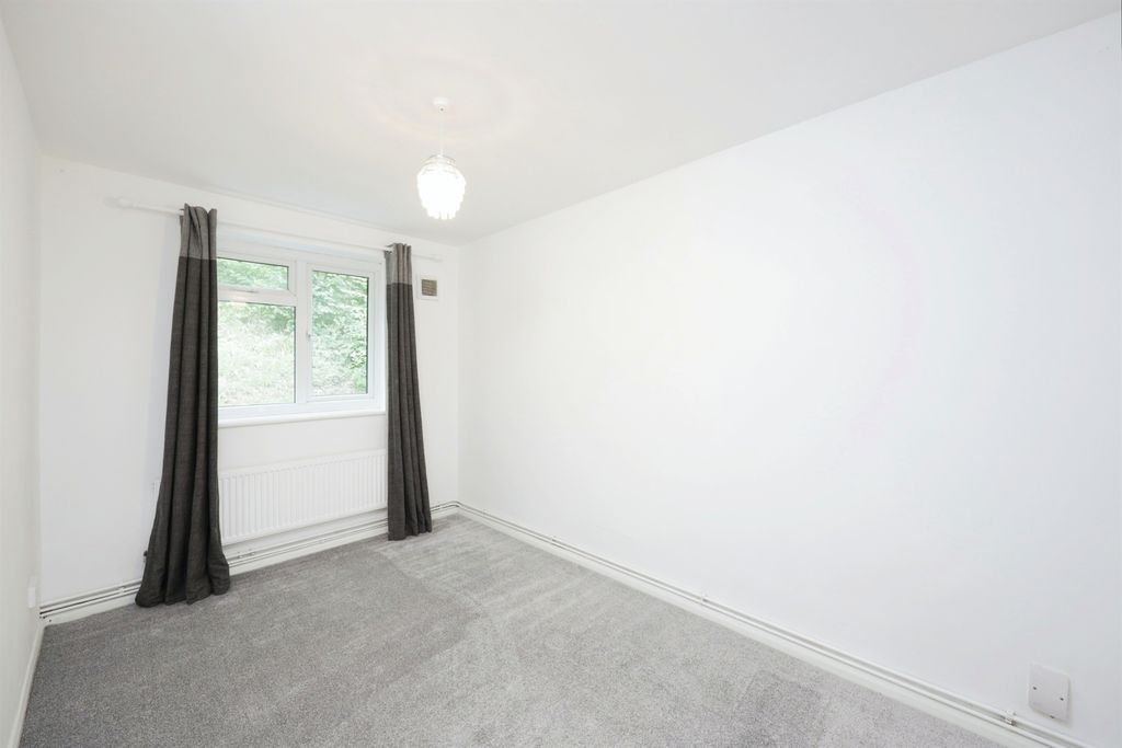Property photo 2 of 6 View