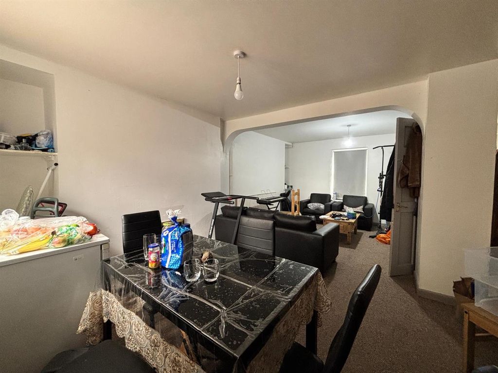 Property photo 3 of 15 Whatsapp Image 2026-03-26 At 11.46.34 (11).Jpeg