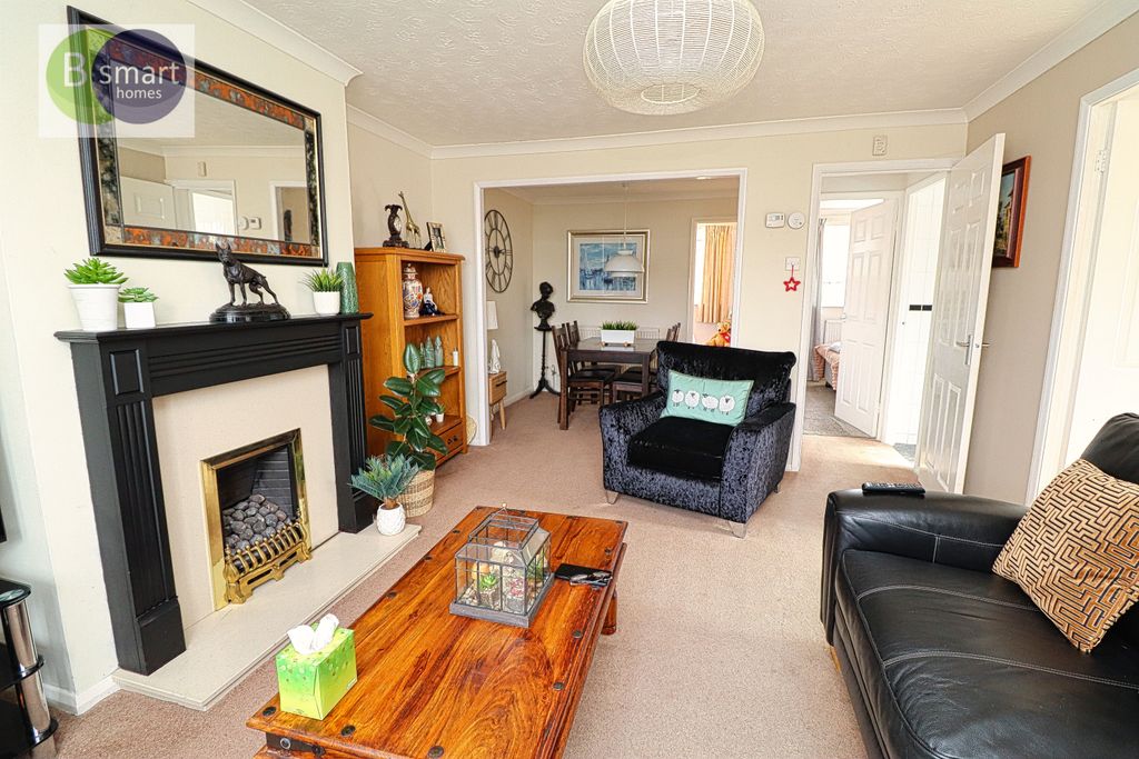 Property photo 3 of 13 Img_4988