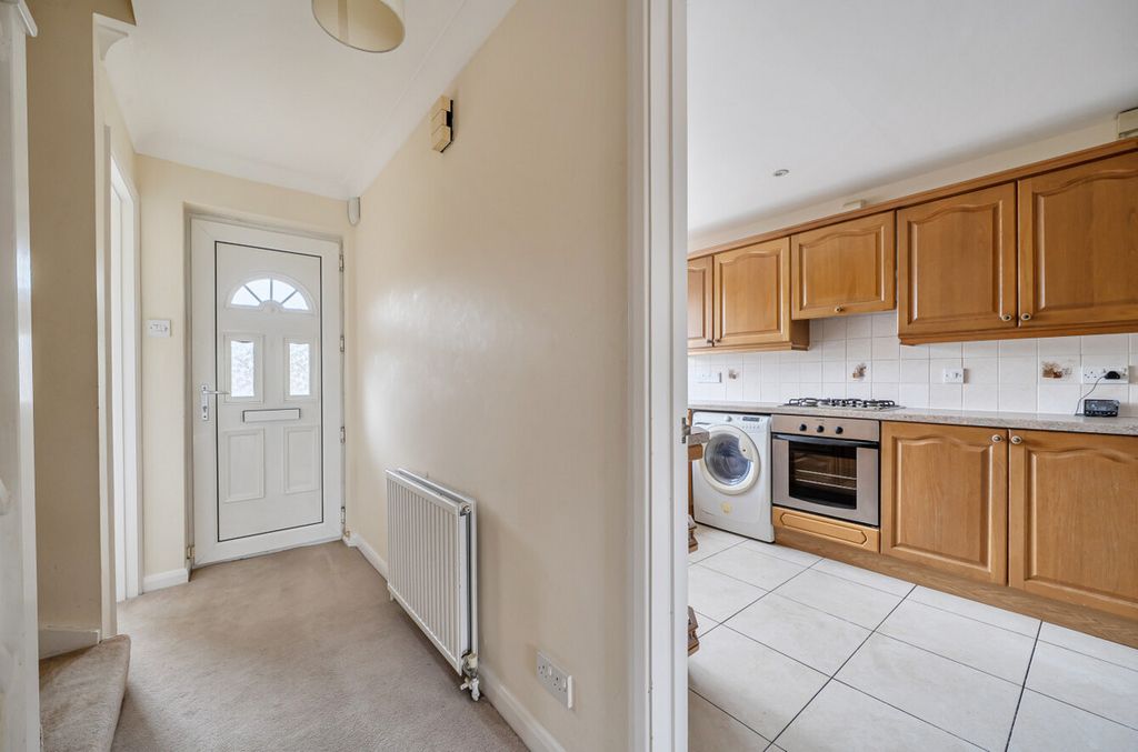 Property photo 3 of 22