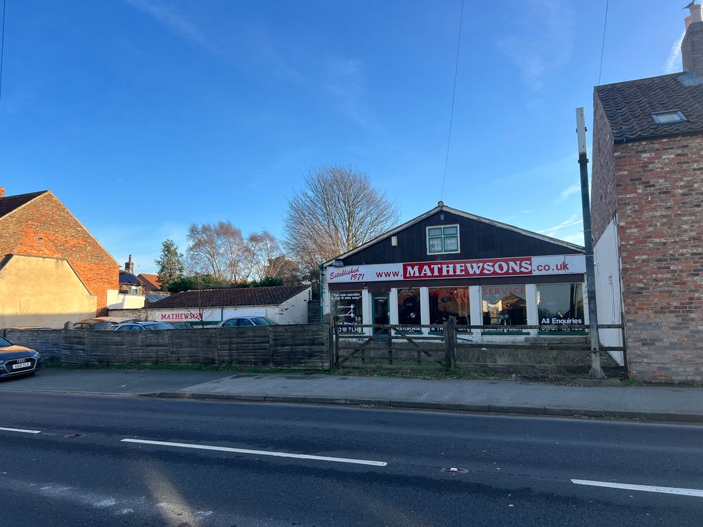 Property photo 1 of 11