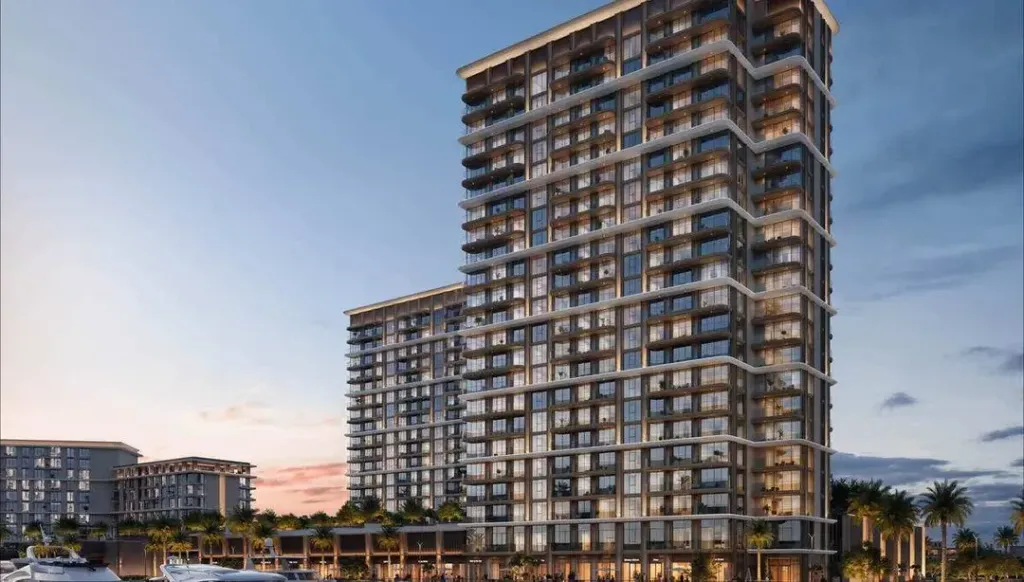 Property photo 3 of 5 Cover.Webp