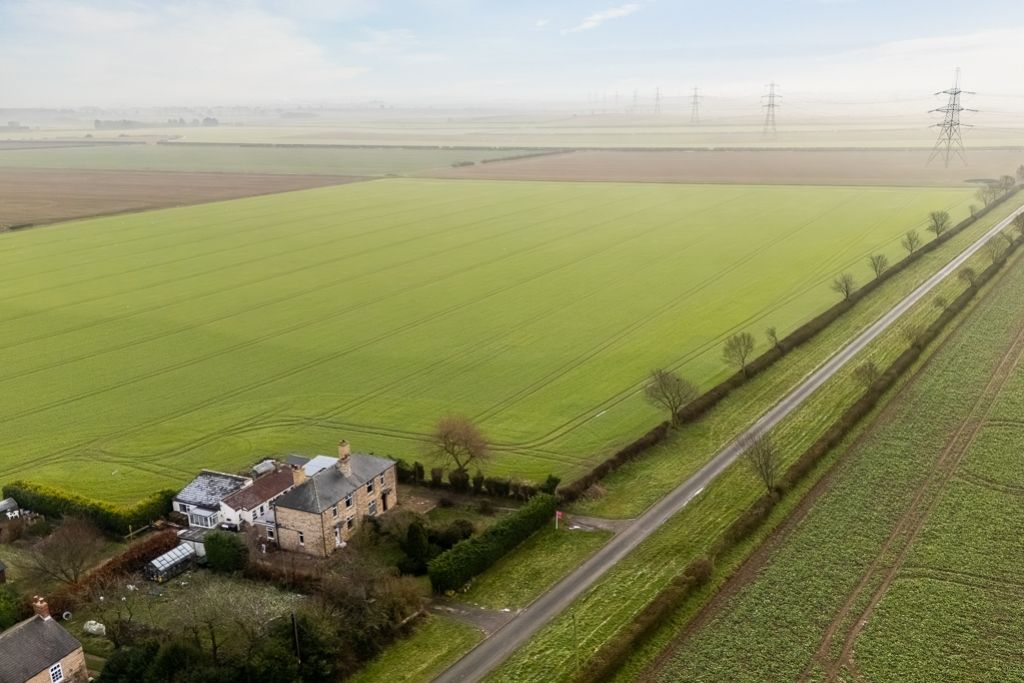 Property photo 2 of 31 High Winds Cottage (Lincoln)-1