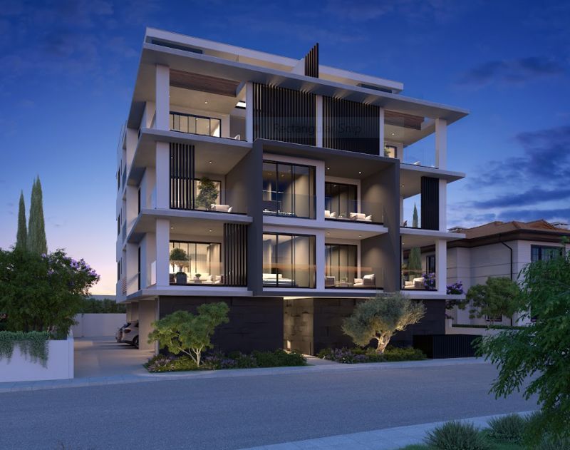 Property photo 1 of 12 Night View - Example