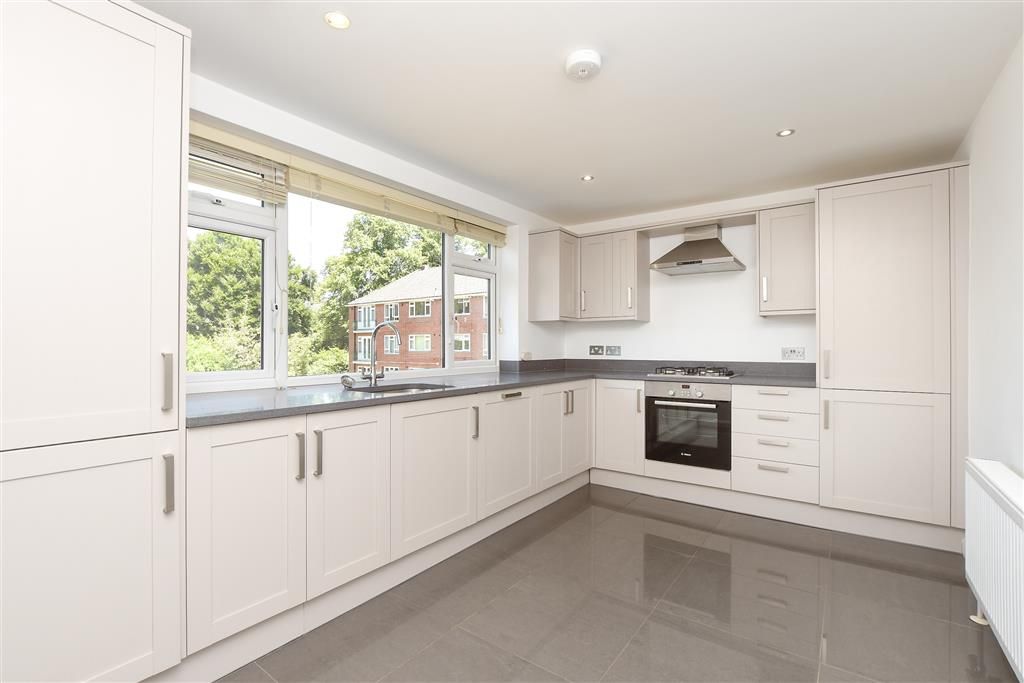 Property photo 1 of 13 Kitchen/Breakfast Room