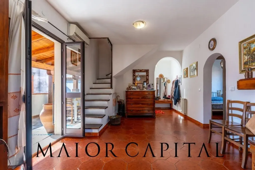 Property photo 1 of 29