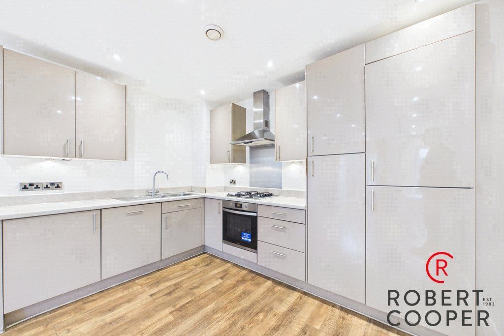 Property photo 3 of 11 Picture No. 18