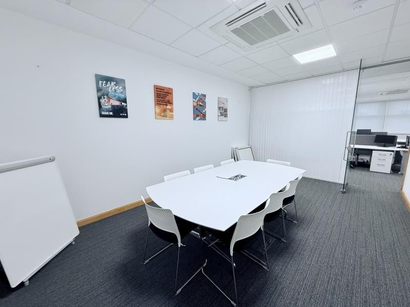 Property photo 3 of 11