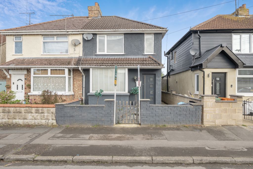 Property photo 1 of 10 14472151169Ddfe0692920