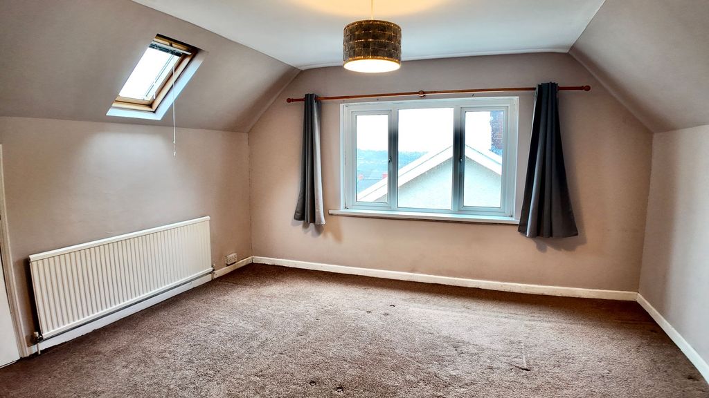 Additional image 5 of 4 bed bungalow for saleFarm Road, Crumlin NP11