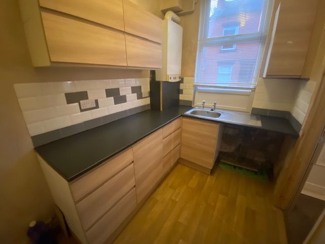 Property photo 2 of 11 Front Description 2