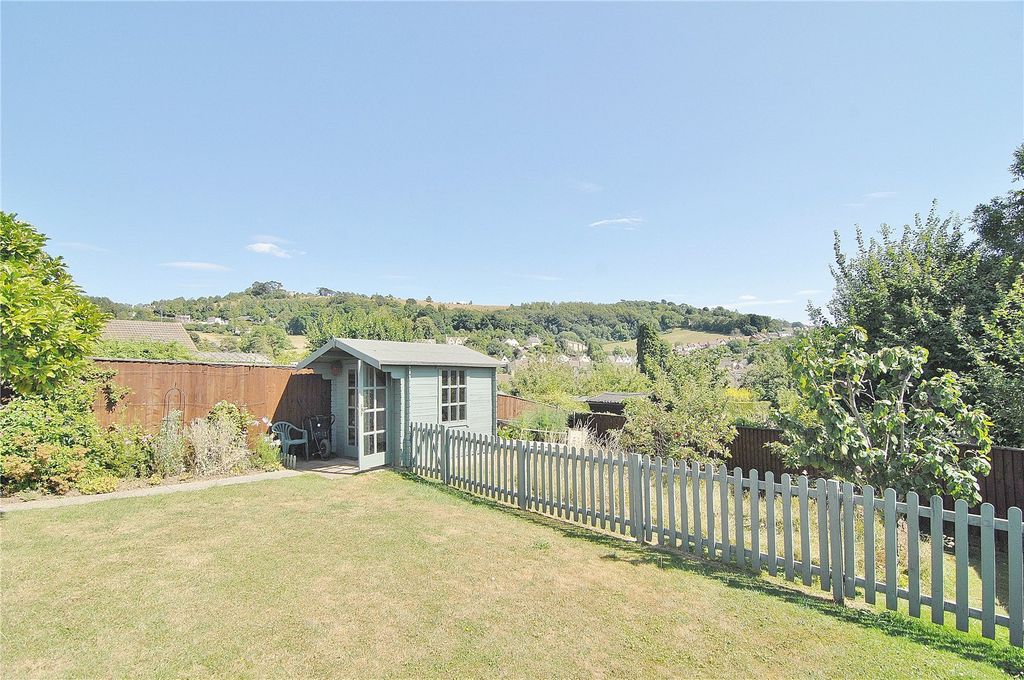 Property photo 2 of 17 Picture No. 47