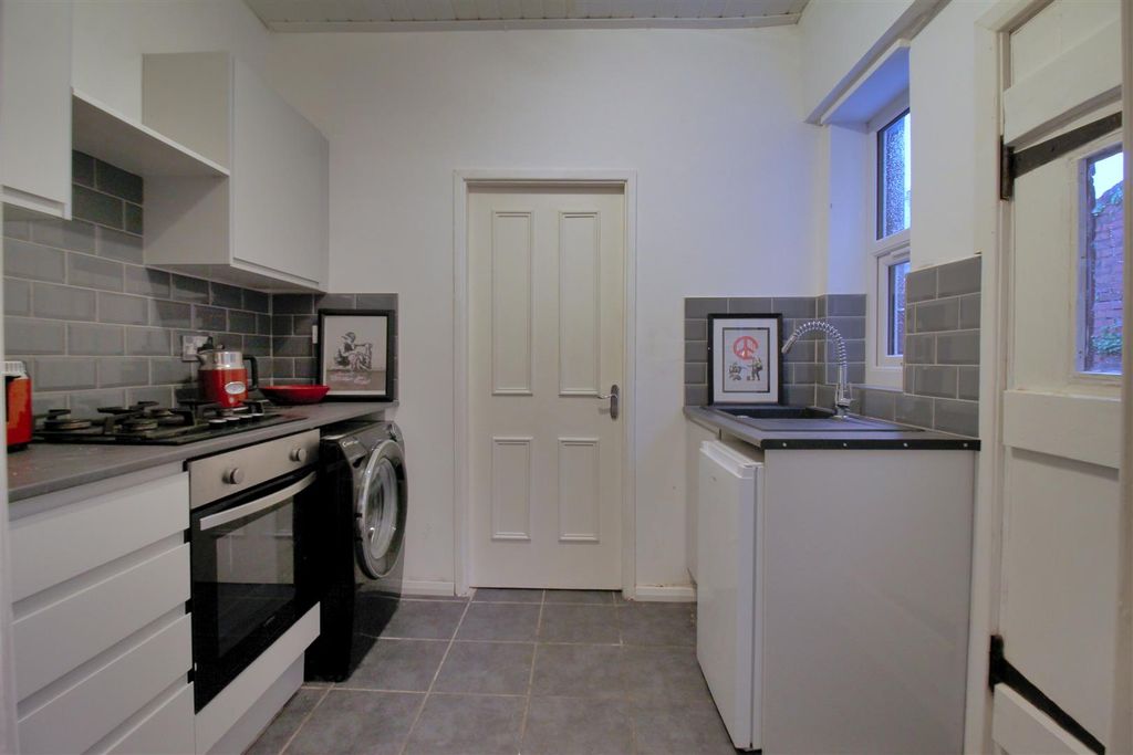 Property photo 2 of 6 Img_3944.Jpg