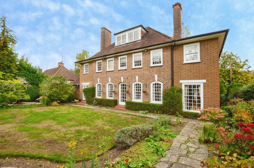 Property photo 2 of 38 Pbox-Img.Jpg