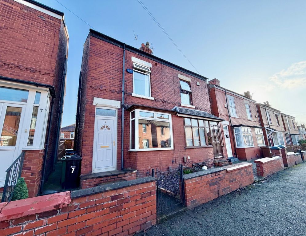 Property photo 1 of 21