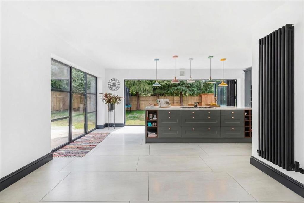 Property photo 2 of 10 9.Png